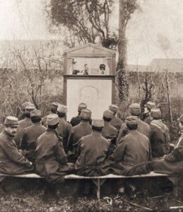 Guignol on the front line with French troops.